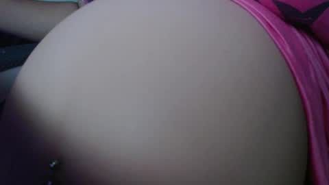 Snapshot of aori__ chatting on 11.27.25 Aori online show from 11.27.25