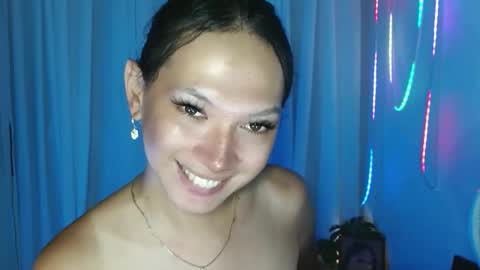 Snapshot of aphr0dite_x chatting on 05.04.26 Roman Goddess online show from 05.04.26