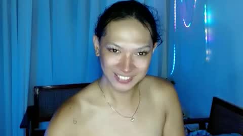 Snapshot of aphr0dite_x chatting on 05.31.26 Roman Goddess online show from 05.31.26