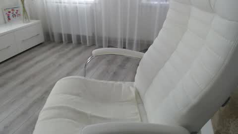 Snapshot of aphrodite83 chatting on 10.04.25 Aphrodite online show from 10.04.25