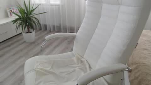 Snapshot of aphrodite83 chatting on 10.16.25 Aphrodite online show from 10.16.25