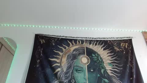 Snapshot of aphrodite__bloom chatting on 02.21.25 aphrodite__bloom online show from 02.21.25