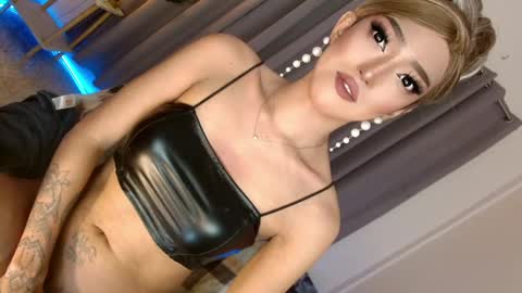 kathryn online show from 04.13.26