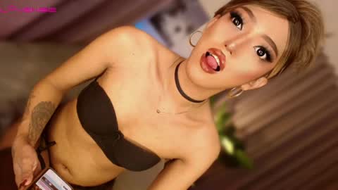 kathryn online show from 04.24.26