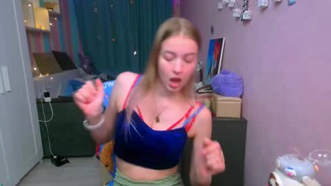 Aphrodite online show from 02.19.25