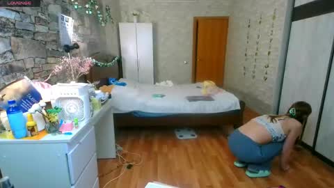 Snapshot of aphrodite_wow_ chatting on 05.19.26 Aphrodite online show from 05.19.26