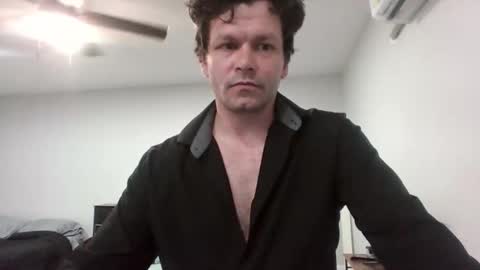 Snapshot of apocalypse_cream chatting on 02.21.26 apocalypse_cream online show from 02.21.26