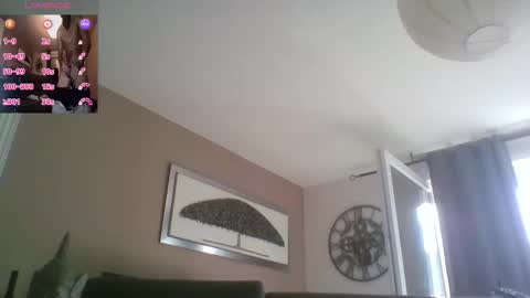 Snapshot of apollonfitx_69 chatting on 10.12.25 apollonfitx_69 online show from 10.12.25