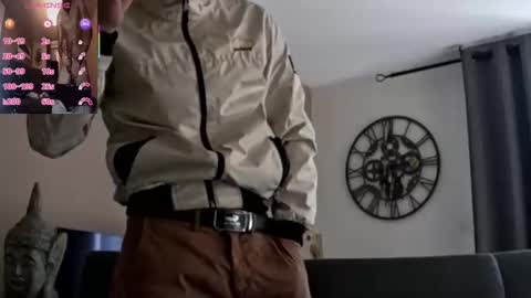 Snapshot of apollonfitx_69 chatting on 10.16.25 apollonfitx_69 online show from 10.16.25