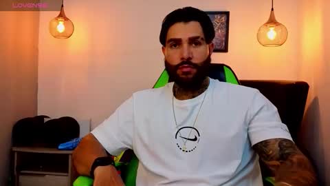 Snapshot of apolo_ryder chatting on 06.09.26 APOLO online show from 06.09.26