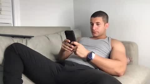 Snapshot of apolo_strange chatting on 12.16.24 apolo_strange online show from 12.16.24