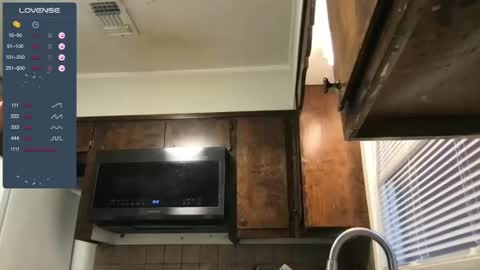 Snapshot of apolo_strange chatting on 01.31.25 apolo_strange online show from 01.31.25