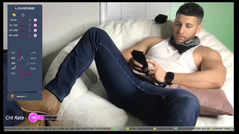 Snapshot of apolo_strange chatting on 02.26.25 apolo_strange online show from 02.26.25