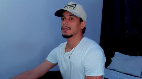 Snapshot of apolodg1 chatting on 01.12.25 TONY INDEPENDENT MODEL online show from 01.12.25