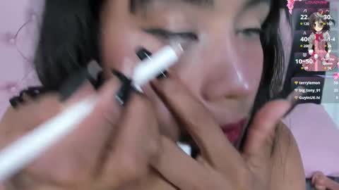 Snapshot of applehot_lr chatting on 01.30.25 sofi y kevin online show from 01.30.25