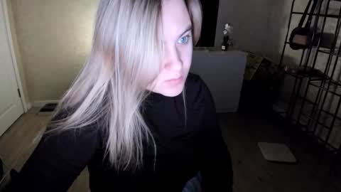 appleyummybuns online show from 11.04.25