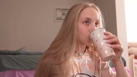  REYNA  my friend   online show from 07.19.26