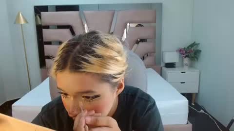 April Bunny online show from 07.28.26