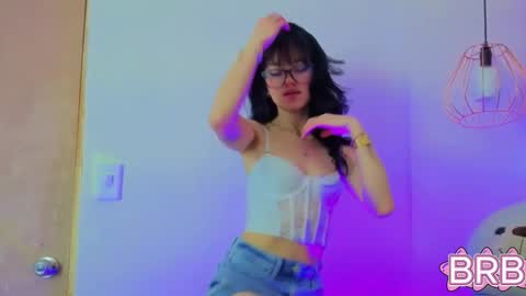 Snapshot of april_bennett chatting on 03.25.26 online show from 03.25.26