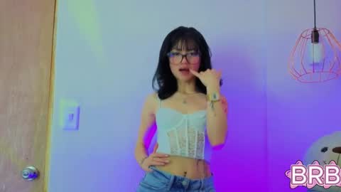 Snapshot of april_bennett chatting on 03.28.26 online show from 03.28.26