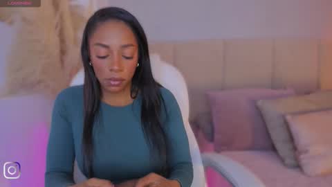 Snapshot of april_ebony18_ chatting on 03.10.26 April online show from 03.10.26