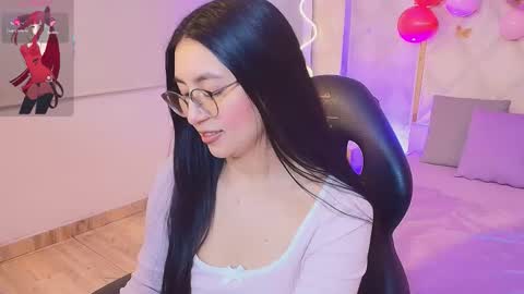 Snapshot of april_tay1 chatting on 02.28.26 APRIL online show from 02.28.26