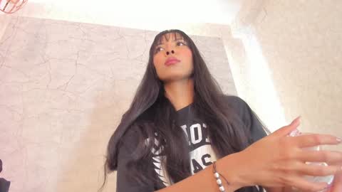 Snapshot of aprilalen chatting on 01.31.25 April online show from 01.31.25
