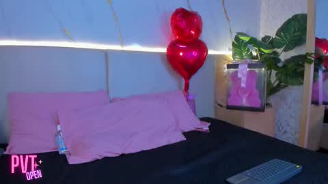 aprilgrey111 online show from 02.13.26