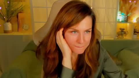 aprill_o_nill online show from 12.17.24