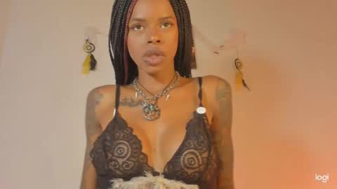 Snapshot of aprillebony chatting on 10.20.25 APRIL online show from 10.20.25