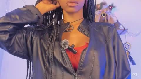 Snapshot of aprillebony319262 chatting on 11.27.25 aprillebony319262 online show from 11.27.25