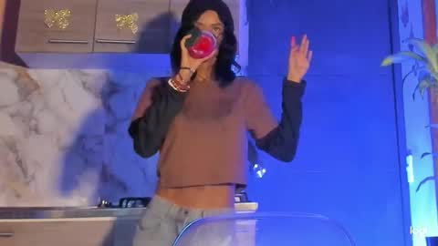 Snapshot of aprillebony319262 chatting on 01.18.26 aprillebony319262 online show from 01.18.26