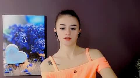 Snapshot of aprillswift_ chatting on 02.27.25 Aprill online show from 02.27.25