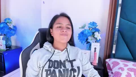 aprilmiiller online show from 05.23.26