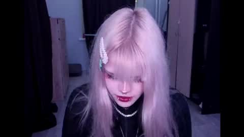 Alice D online show from 04.20.26