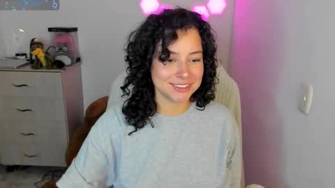 aqua emilly online show from 11.27.25