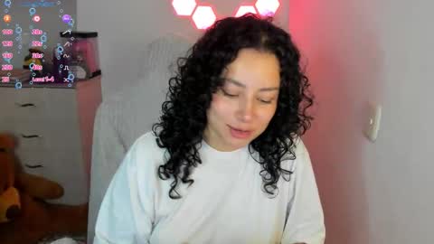 aqua emilly online show from 02.12.26