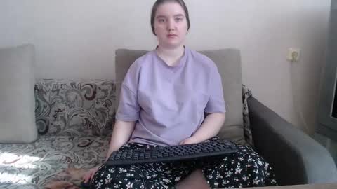 Snapshot of aquanarmin chatting on 03.11.26 Josefin online show from 03.11.26