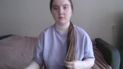 Snapshot of aquanarmin chatting on 04.06.26 Josefin online show from 04.06.26