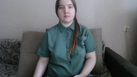 Snapshot of aquanarmin chatting on 04.12.26 Josefin online show from 04.12.26