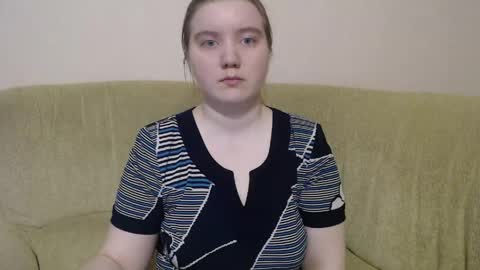Josefin online show from 04.30.26