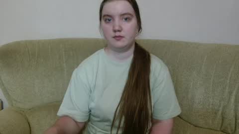 Josefin online show from 07.12.26