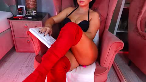 AQueenMonica online show from 11.10.25