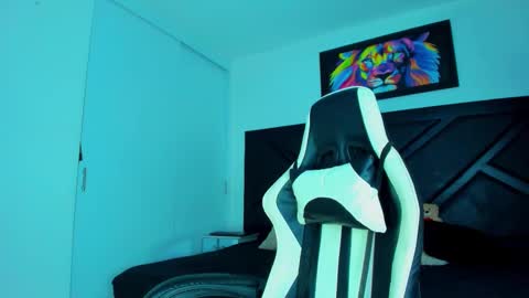 Snapshot of aquiles_elpapi chatting on 11.14.25 AquilesElpapi online show from 11.14.25