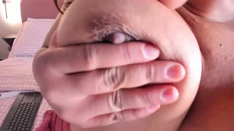  Ara Ferrer  online show from 02.03.26