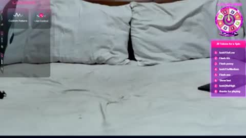 Arab Catwoman online show from 07.07.26