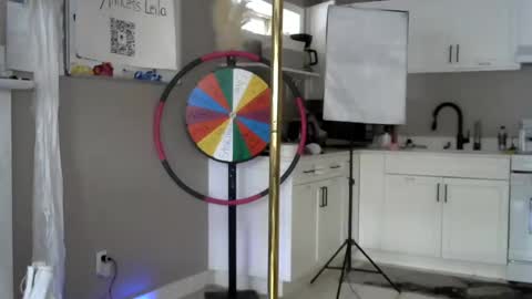 Snapshot of arabbustybeauty chatting on 02.09.25 BustyPrincessLeila online show from 02.09.25