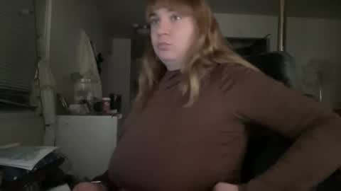 Snapshot of arabbustybeauty chatting on 01.09.26 BustyPrincessLeila online show from 01.09.26