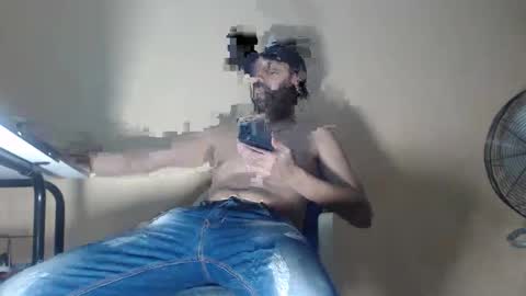 Snapshot of arabebigcock chatting on 10.30.25 ARABE online show from 10.30.25