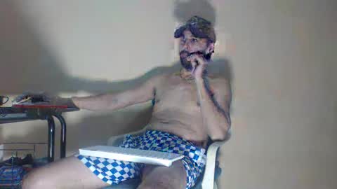 Snapshot of arabebigcock chatting on 11.11.25 ARABE online show from 11.11.25